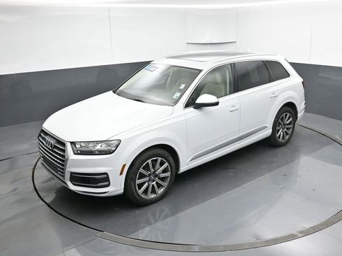 Used 2018 Audi Q7 3.0T Prestige w/ Prestige Package image 52