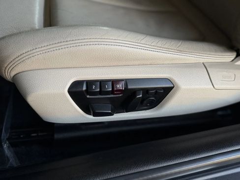 Used 2015 BMW M235i Coupe image 39