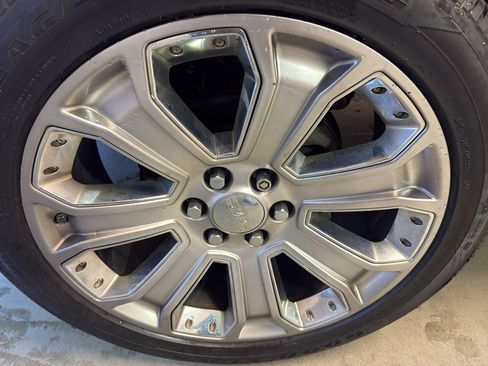 Used 2018 GMC Yukon Denali AWD/4WD image 33