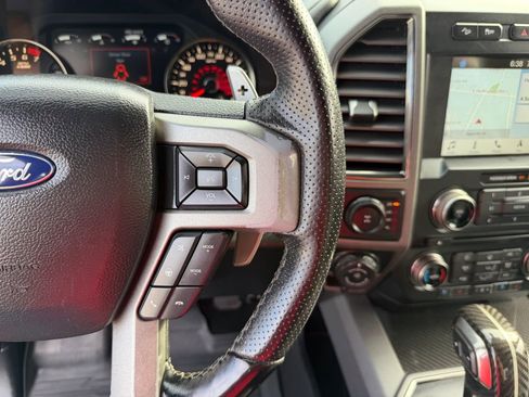 Used 2018 Ford F150 Raptor w/ Equipment Group 802A Luxury image 20