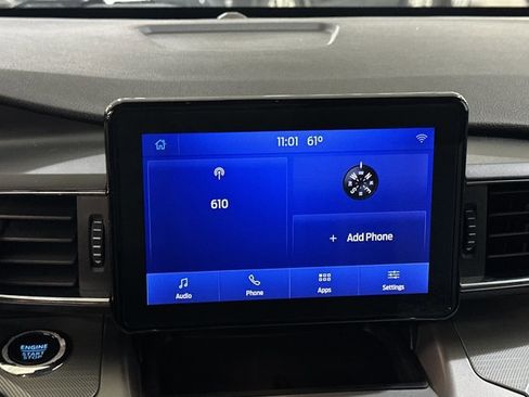 Used 2022 Ford Explorer XLT w/ Equipment Group 202A image 32