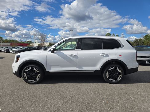 New 2025 Kia Telluride EX image 5