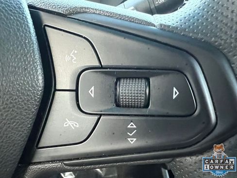 Used 2022 Chevrolet Bolt LT image 30