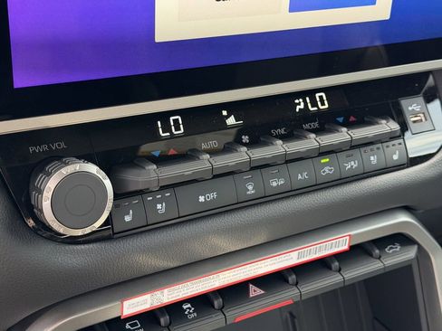 New 2026 Toyota Tundra Limited RWD image 18