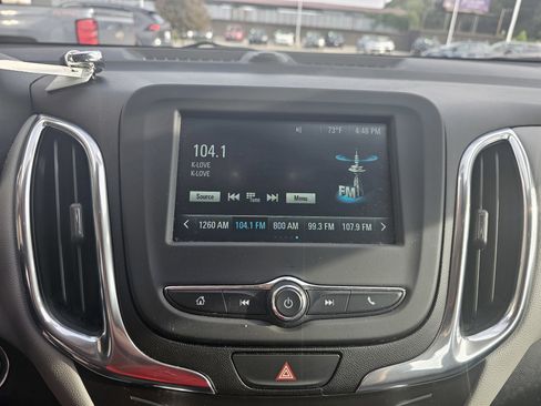 Used 2018 Chevrolet Equinox LS image 21