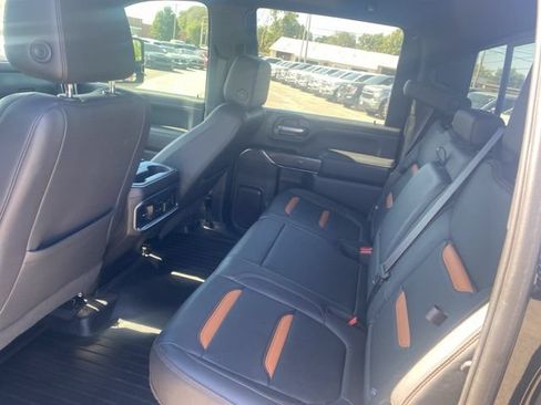 Used 2022 GMC Sierra 2500 AT4 w/ AT4 Preferred Package AWD/4WD image 11