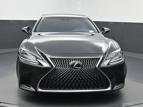 Used 2020 Lexus LS 500 w/ Accessory Package (Z2) RWD image 39