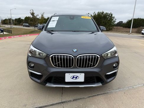Used 2019 BMW X1 sDrive28i w/ Convenience Package image 2
