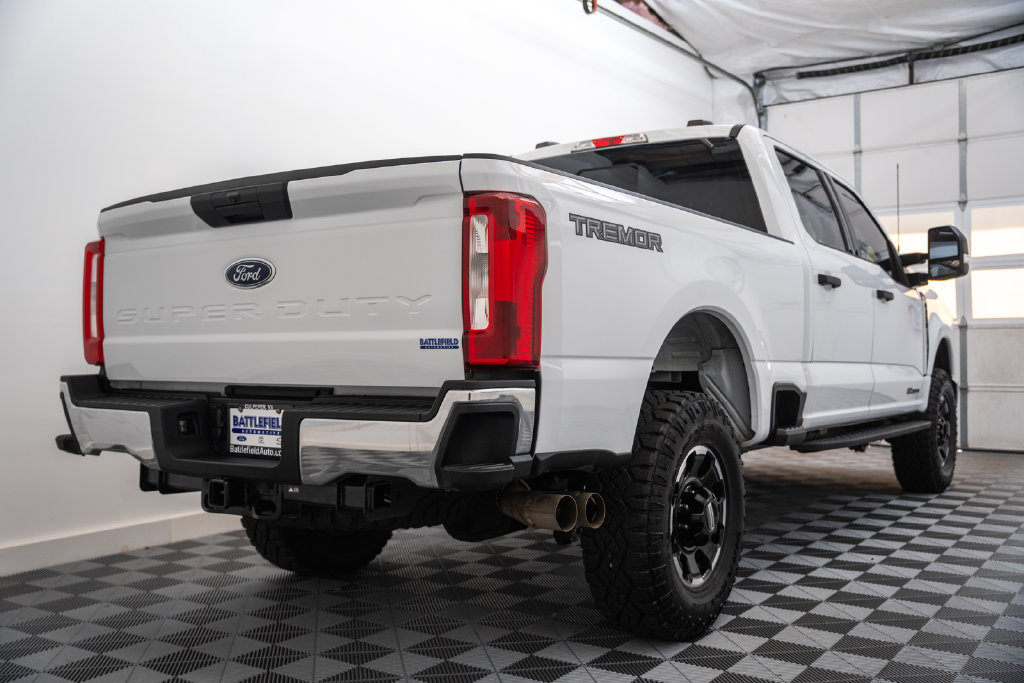 Used 2026 Ford F250 XLT w/ Tremor Off-Road Package AWD/4WD image 5