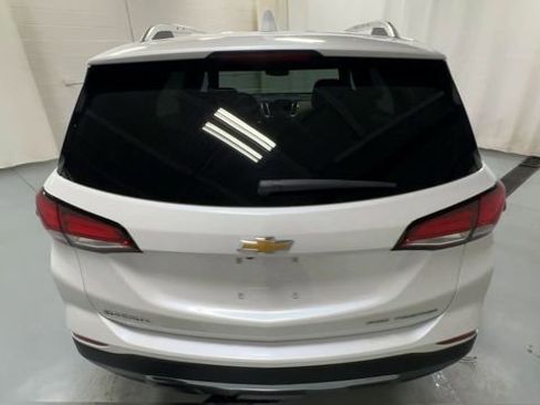 Used 2022 Chevrolet Equinox Premier AWD/4WD image 7