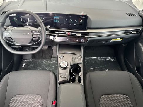 New 2026 Kia Sportage S AWD/4WD image 13