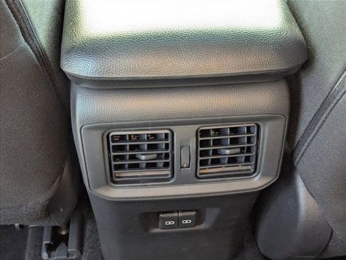 Used 2025 Toyota RAV4 XLE w/ Convenience Package image 18