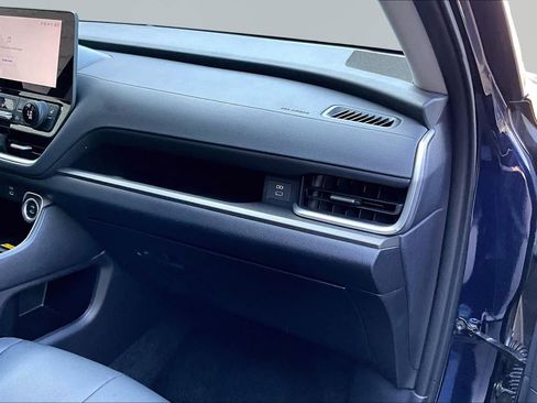Used 2025 Toyota Grand Highlander FWD image 19