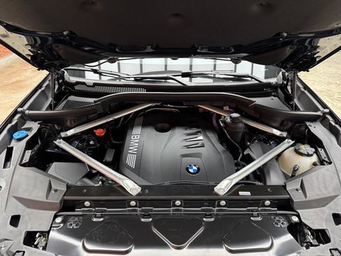 Certified 2024 BMW X5 xDrive40i w/ M Sport Package AWD/4WD image 26