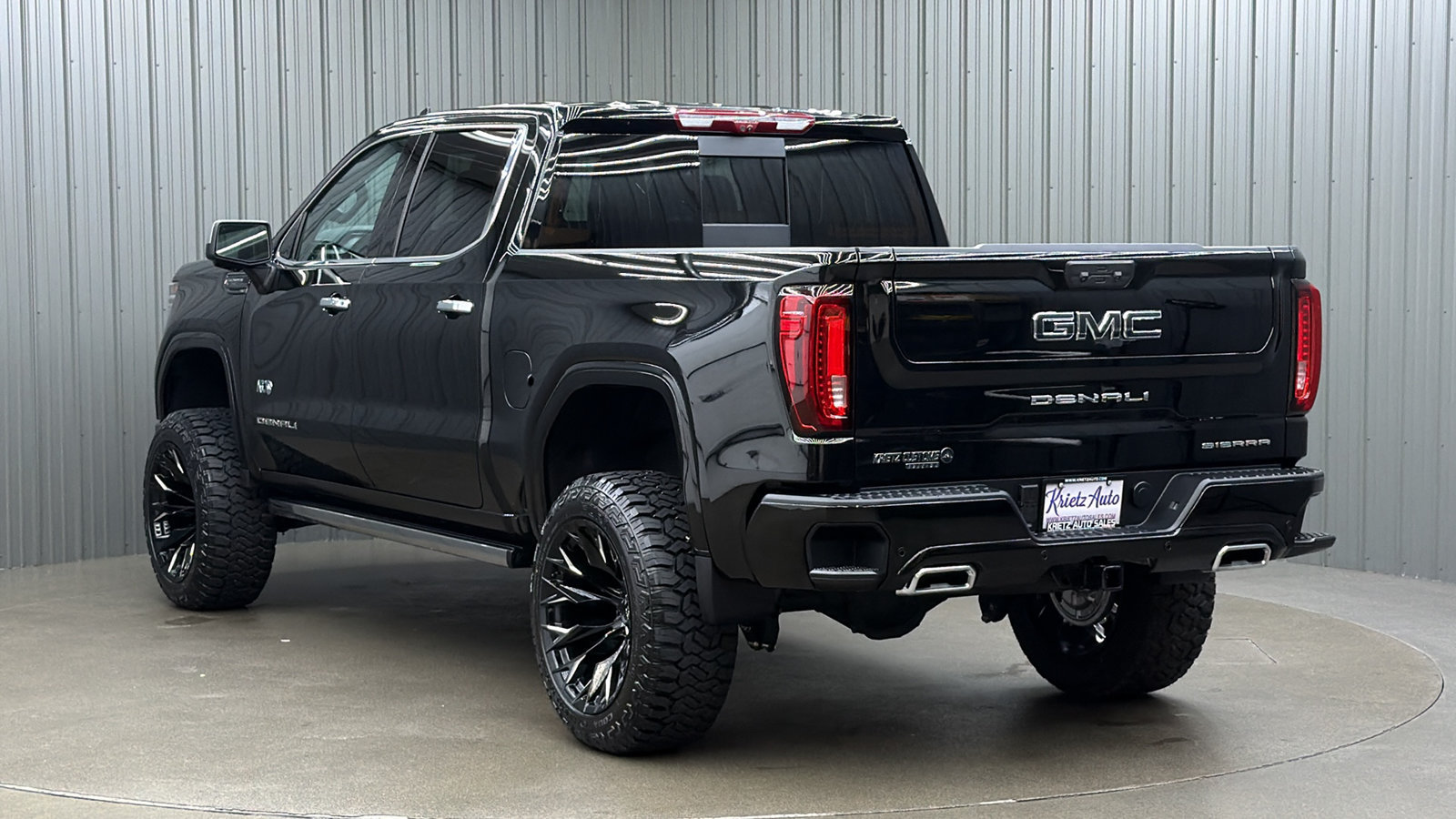 Used 2026 GMC Sierra 1500 Denali Ultimate AWD/4WD image 3