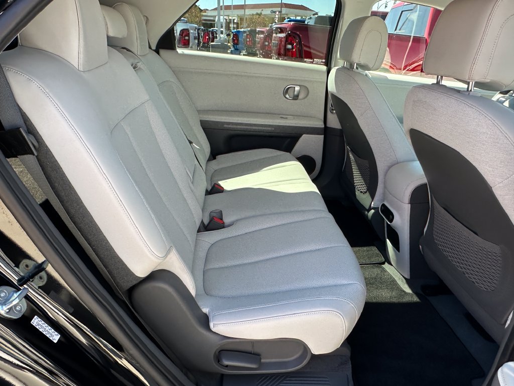 Used 2023 Hyundai Ioniq 5 SEL w/ Cargo Package AWD/4WD image 19