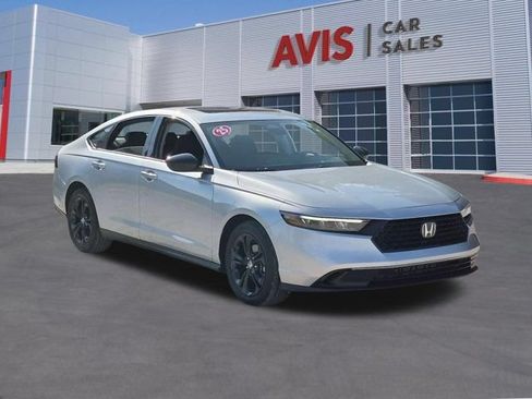 Used 2025 Honda Accord SE image 3