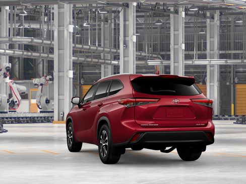 New 2026 Toyota Highlander XLE AWD/4WD image 7