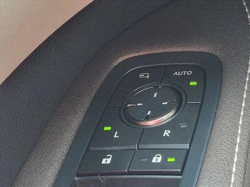 Used 2023 Lexus RX 350 Premium w/ Cold Area Package FWD image 14