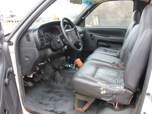 Used 1999 Dodge Ram 3500 Truck 4x4 Regular Cab image 11