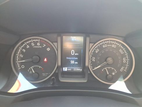 Used 2023 Toyota Tacoma TRD Off-Road AWD/4WD image 23