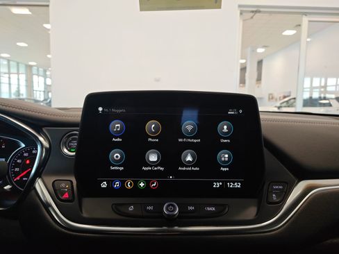 Used 2025 Chevrolet Blazer LT image 22