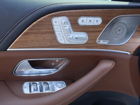 Used 2025 Mercedes-Benz GLE 350 4MATIC image 14