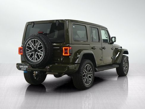 Used 2024 Jeep Wrangler High Altitude AWD/4WD image 5