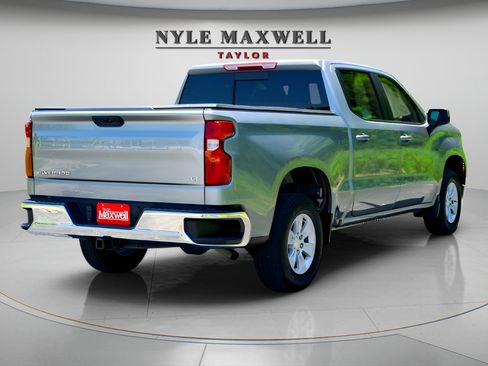 Used 2024 Chevrolet Silverado 1500 LT w/ Convenience Package II RWD image 7