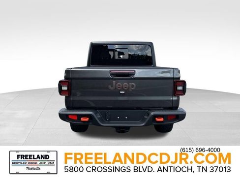 New 2025 Jeep Gladiator Mojave w/ Convenience Group image 6