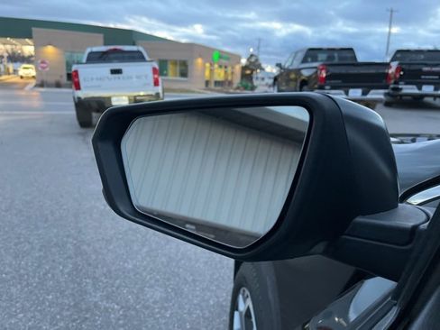 Used 2018 GMC Terrain SLT image 24