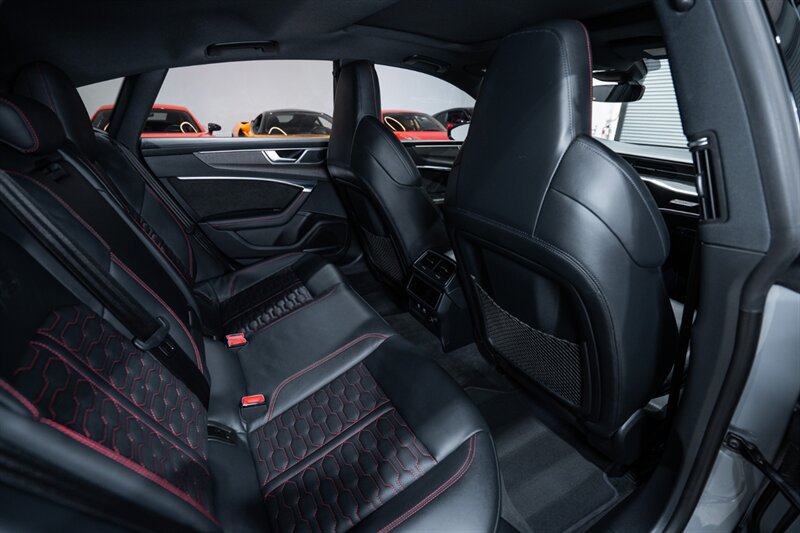 Used 2021 Audi RS 7 Sportback w/ Black Optic Package AWD/4WD image 31