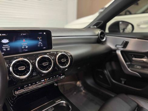 Used 2019 Mercedes-Benz A 220 image 26