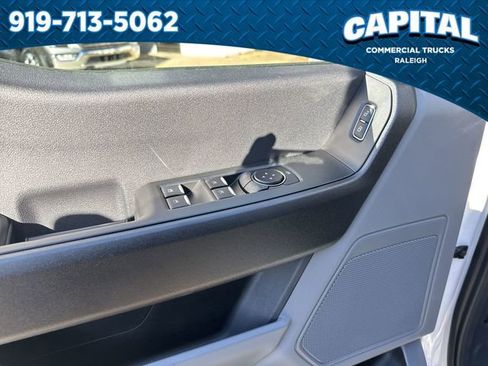 New 2026 Ford F250 XL w/ XL Chrome Package image 21