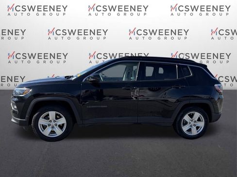 Used 2022 Jeep Compass Latitude w/ Sun and Sound Group image 2