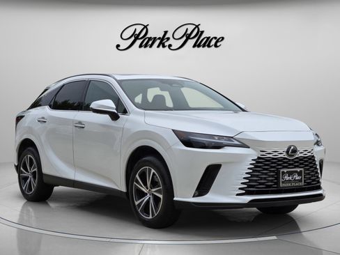 Used 2025 Lexus RX 350 Premium w/ Accessory Package (Z1) FWD image 7