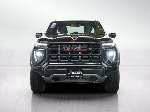 Used 2024 GMC Canyon AT4 w/ Technology Package AWD/4WD image 8