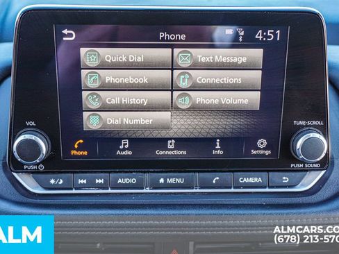 Used 2024 Nissan Rogue S image 36