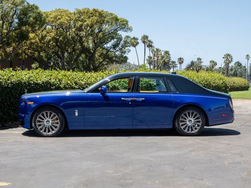 New 2027 Rolls-Royce Phantom Sedan RWD image 35