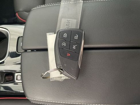 Certified 2023 Buick Envision Essence w/ Sport Touring Package image 34