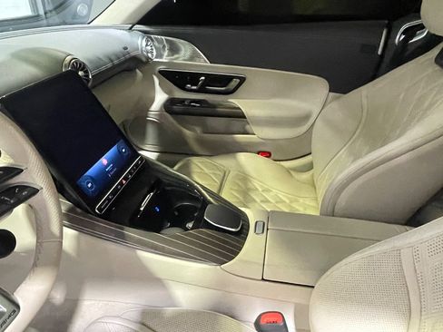 Used 2025 Mercedes-Benz AMG GT 55 image 9