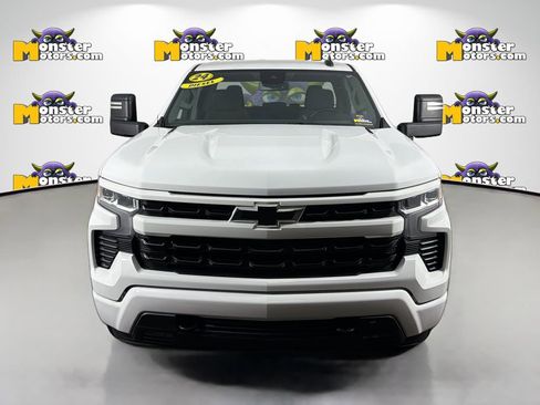 Used 2024 Chevrolet Silverado 1500 RST w/ Max Trailering Package AWD/4WD image 2