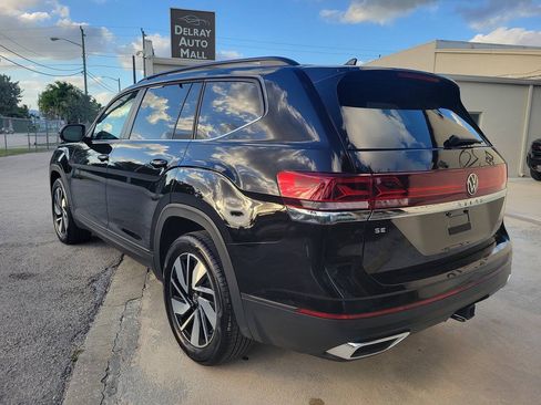 Used 2026 Volkswagen Atlas SE FWD image 7
