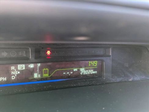 Used 2013 Toyota Prius V Two image 11