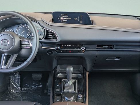 Used 2025 MAZDA CX-30 AWD 2.5 S w/ Premium Package image 24