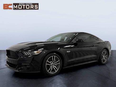 Used 2017 Ford Mustang GT image 2