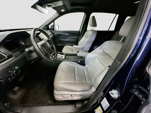 Used 2023 Honda Passport EX-L image 13