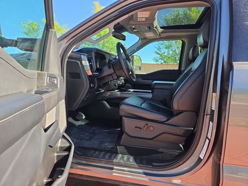 Certified 2025 Ford F350 Lariat AWD/4WD image 12