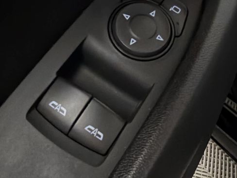 Used 2018 Chevrolet Camaro SS RWD image 23