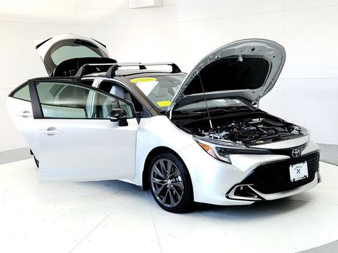 Used 2026 Toyota Corolla XSE FWD image 12